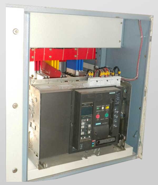 Front View Of 4000A Power Distribution Panel With Open Door and Exposed ACB